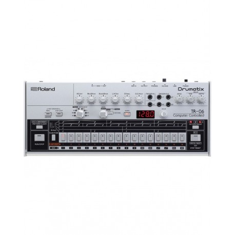 TR-06 Réplica detallada de la clásica Roland TR-606, con importantes mejoras modernas por ROLAND